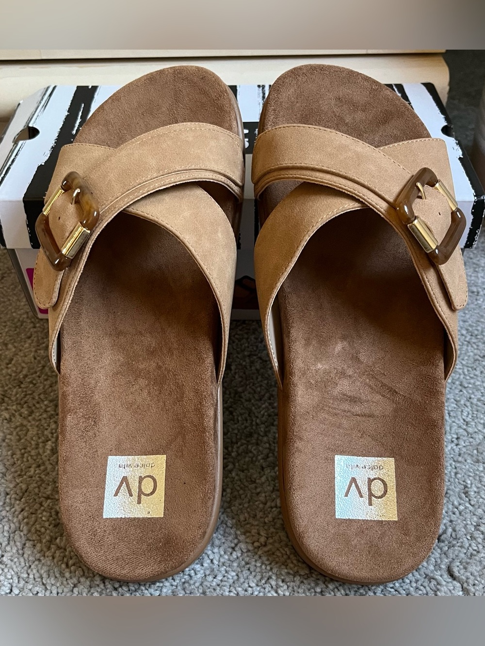 NWT Dolce Vita Womens Usha Rush Sandal Color-Tan. Size-11